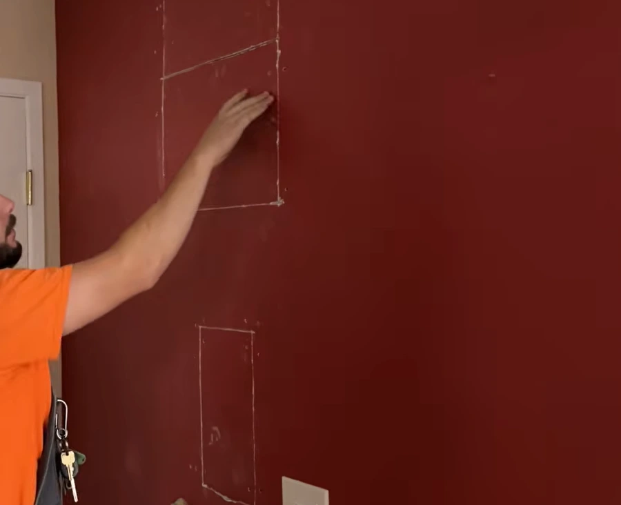 Fixing a wall after a pipe repair – water damage cleanup after a burst pipe