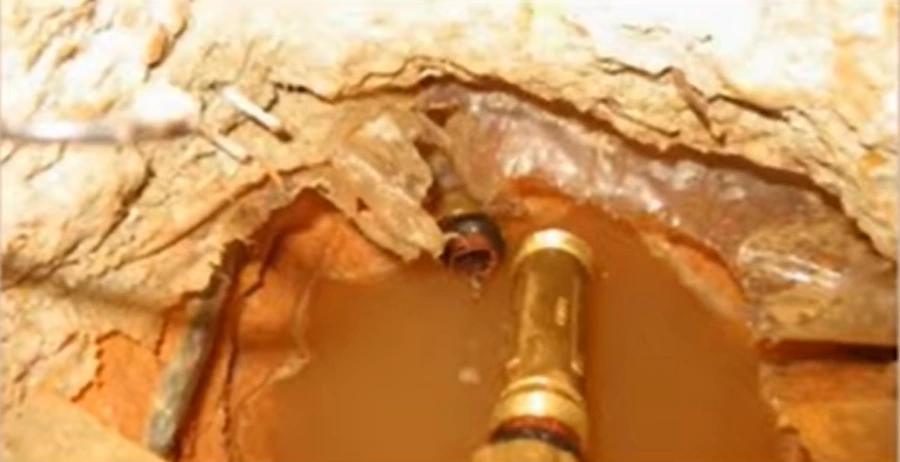 Slab leak under a concrete floor ā burst pipe repair in Walnut